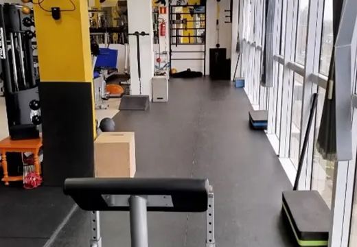 Espaço para alongamento e mobilidade.